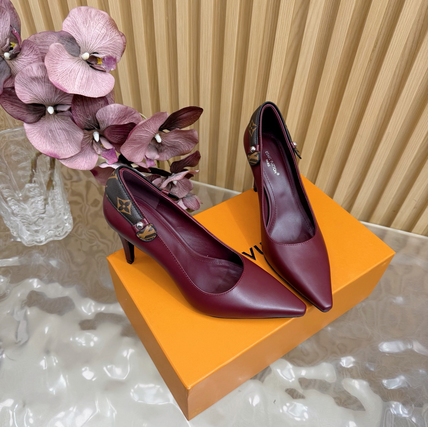 Women's high heels